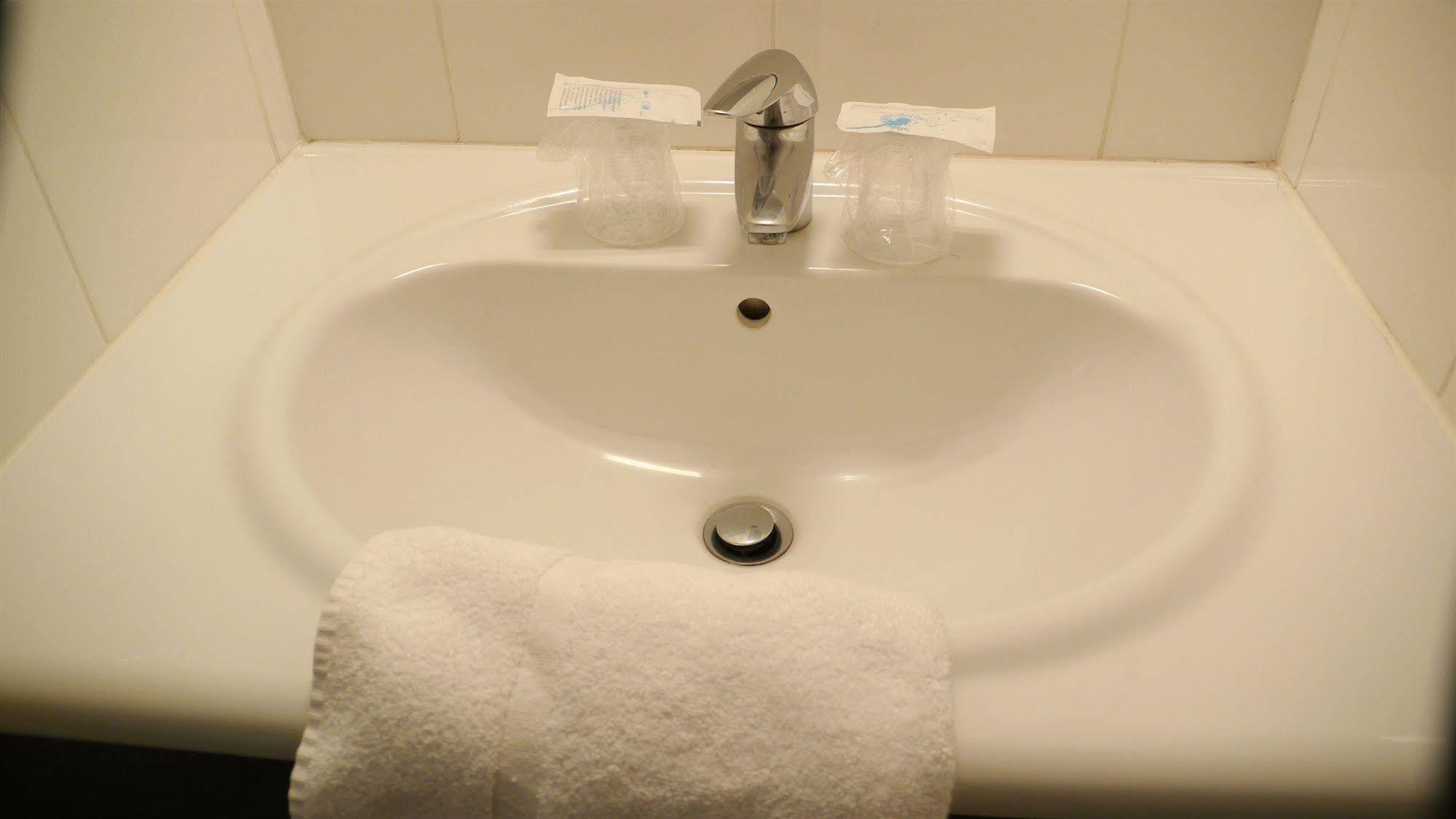 Brit Hotel Essentiel Saint-Flour 外观 照片